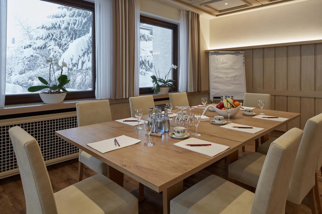 Hotel Konradshof Seewald Buitenkant foto