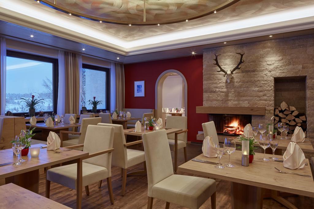 Hotel Konradshof Seewald Buitenkant foto